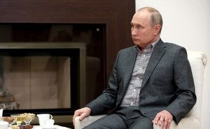 Путин рассказал о самочувствии после ревакцинации "Спутником лайт"