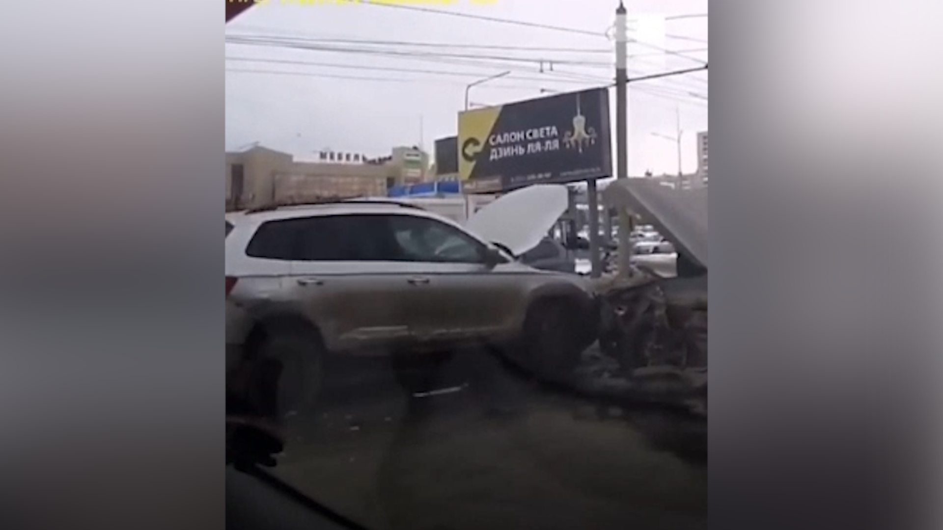 В Челябинске подросток угнал BMW отца и устроил массовое ДТП