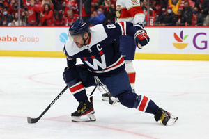 Овечкин вышел на шестое место в истории НХЛ по количеству хет-триков