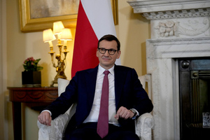Моравецкий заявил о готовности Польши финансировать возвращение мигрантов на родину