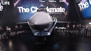 "Новые тактические приёмы": В ОАК рассказали о потенциале беспилотной версии истребителя Checkmate