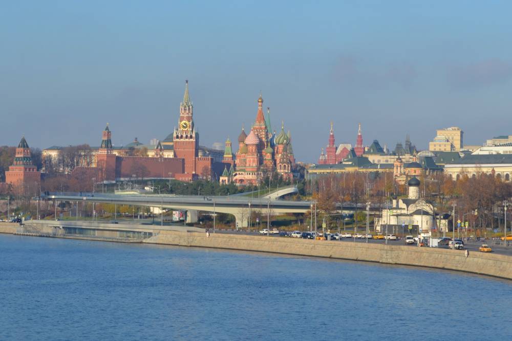 В Москве и большинстве регионов России завершился период нерабочих дней