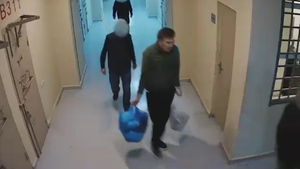 "Птичка, мы тебя поймали": Саакашвили заявил об избиении после госпитализации в тюремную больницу