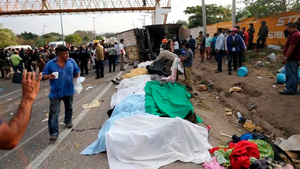 Не менее 49 человек погибли и 58 пострадали в страшном ДТП с грузовиком в Мексике