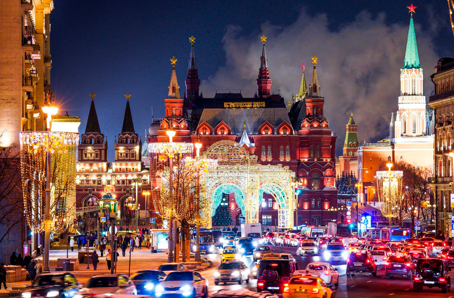 Москву украсили четырьмя тысячами новогодних иллюминаций. Фото © сайт Сергея Собянина