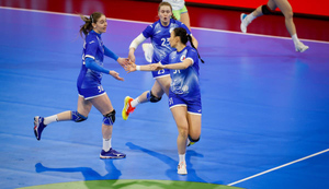 Женская сборная России по гандболу победила Черногорию на чемпионате мира