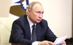 Путин заявил, что в Европе гарантировали распад России в 90-х
