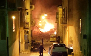 Минимум 12 человек пропали после взрыва газа в жилом доме на Сицилии