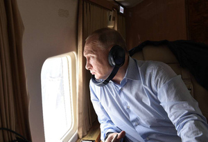 Песков анонсировал заграничные поездки Путина