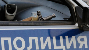 Неизвестный открыл стрельбу у ночного клуба в Курской области, ранено пять охранников