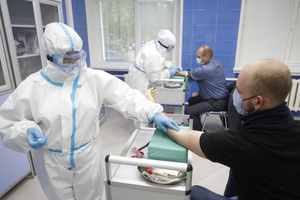 Песков отметил преимущества российской системы диагностики антител к коронавирусу