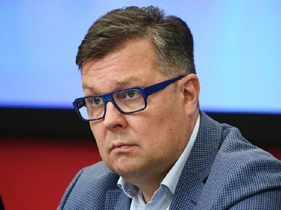 <p>Обширный пакет предложений от регионов частично озвучен. Понятно, что есть желание не нагнетать, не закручивать гайки, не останавливать экономику и нормальную жизнь, но, с другой стороны, есть угроза опасности распространения вируса, если определённые параметры заражения будут превышены, то потребуются жёсткие меры, тут уж ничего не поделаешь</p>