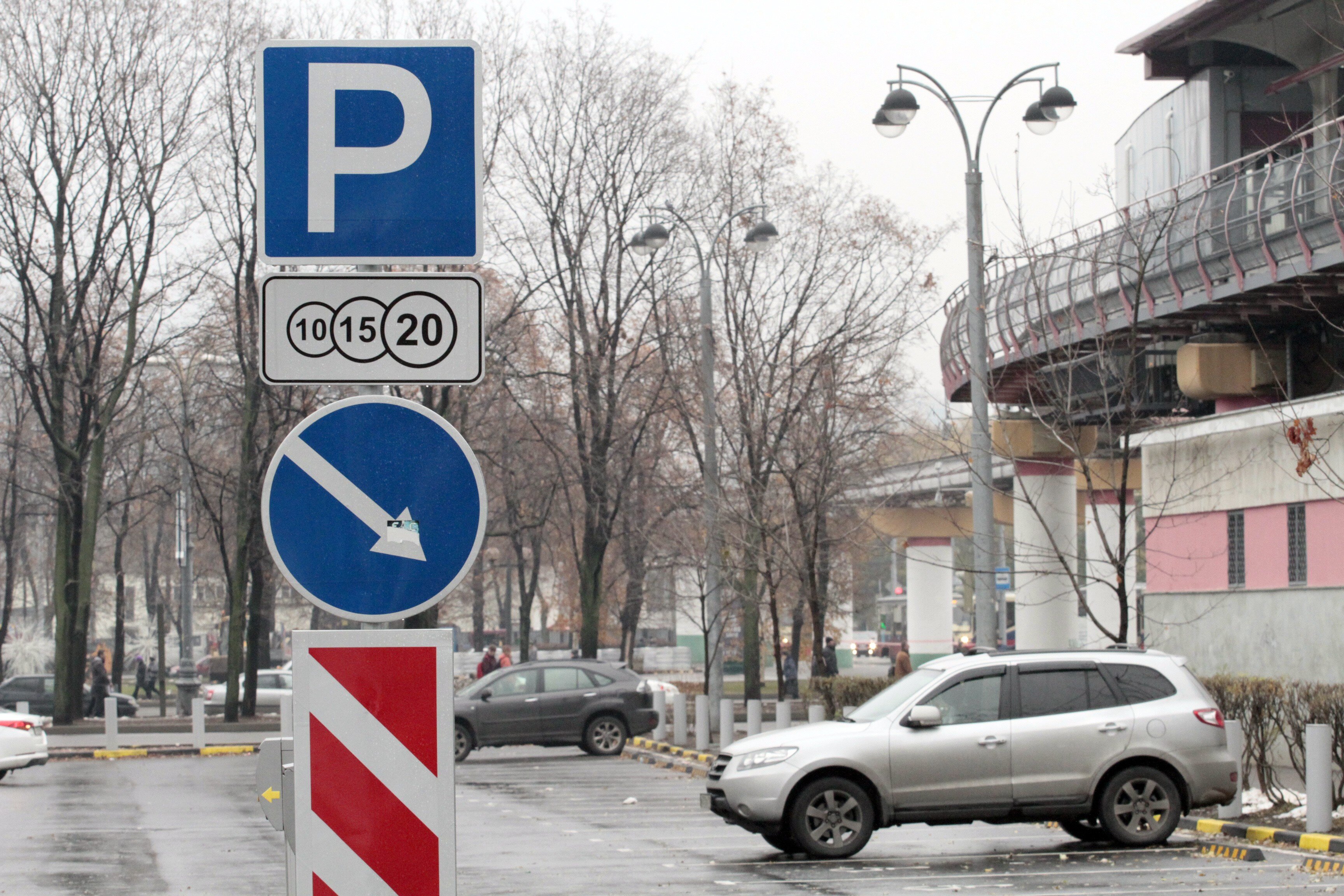 Приложение "Парковки России" начнут тестировать в Санкт-Петербурге с 28 декабря