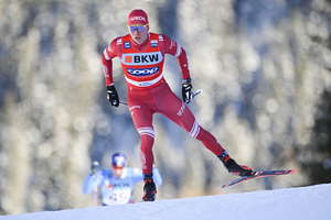Лыжники Большунов и Ретивых заняли третье место в командном спринте на Кубке мира
