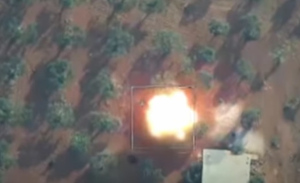 Опубликованы кадры уничтожения сирийских боевиков российскими дронами-камикадзе