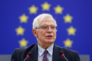 Боррель заявил, что ЕС должен участвовать в предложенных РФ переговорах по безопасности