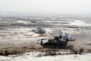 Песков назвал высокой вероятность войны в Донбассе