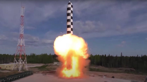 Молот "Мёртвой руки": На что способна новейшая ракета РС-28 "Сармат"