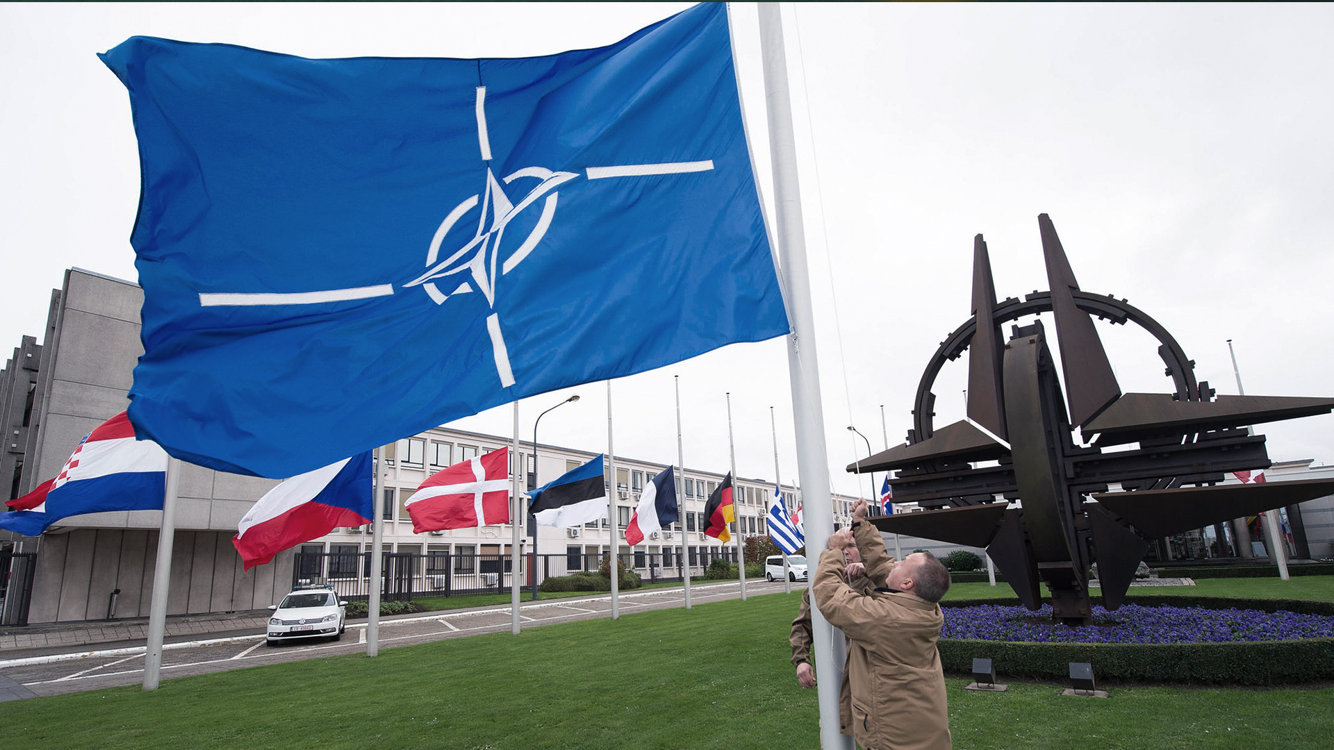Нато латвия эстония. Флаг Швеция Турция НАТО. Украина РФ НАТО флаг. Швеция и Финляндия вступление в НАТО. Эстония и Латвия вступление в НАТО.