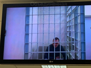 Суд оставил в силе решение о продлении ареста Хованскому