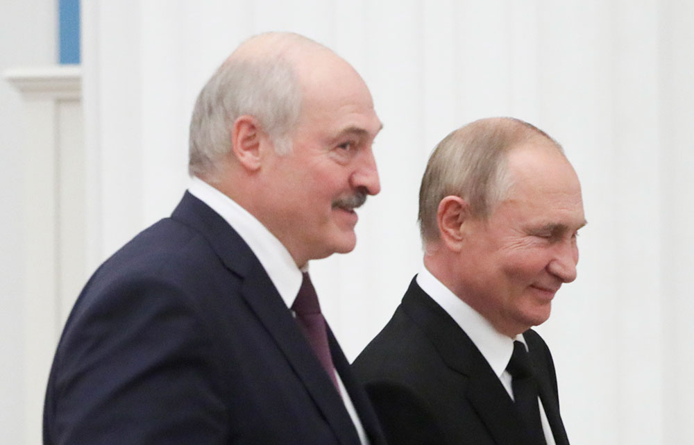 Песков заявил, что Путин и Лукашенко могут провести переговоры в Петербурге 28 декабря