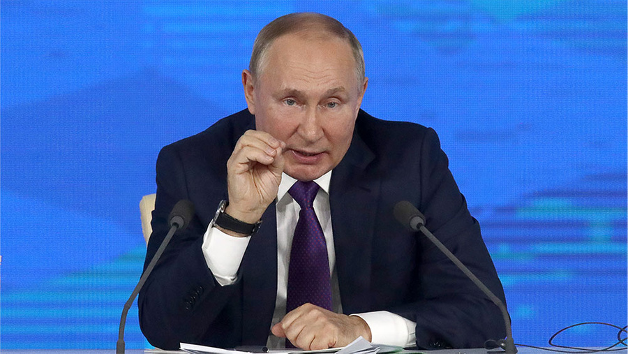 Ежегодная пресс-конференция президента РФ Путина. Фото © ТАСС / Сергей Карпухин