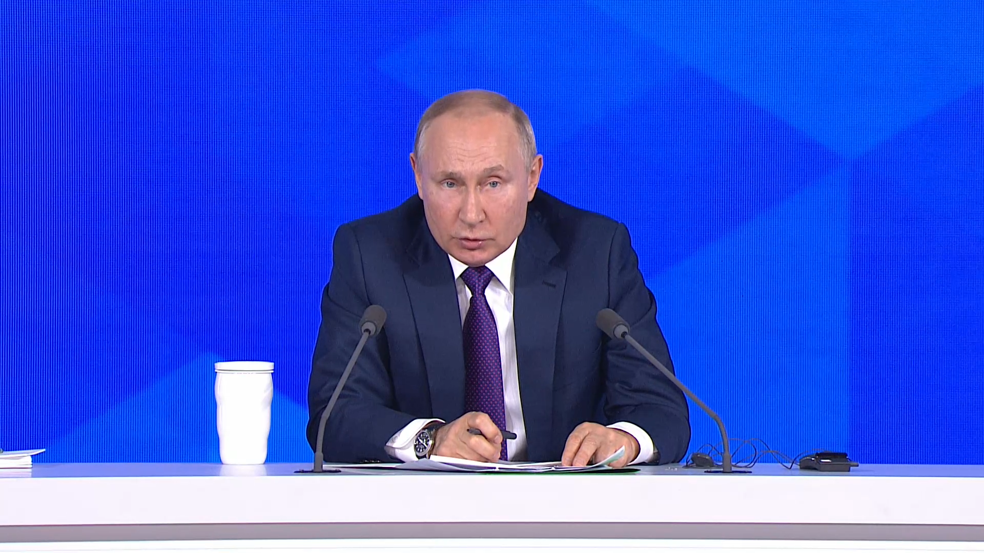 Большая пресс-конференция Владимира Путина 2021. Сообщили что в следующем году