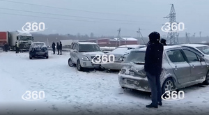 Более 10 автомобилей столкнулись на трассе М4 в Подмосковье