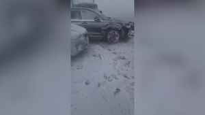 В массовом ДТП с 15 авто на трассе в Башкирии погиб человек