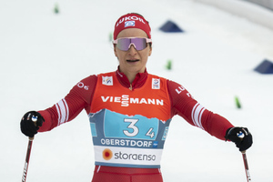 Лыжница Непряева заняла третье место во второй гонке на "Тур де Ски"