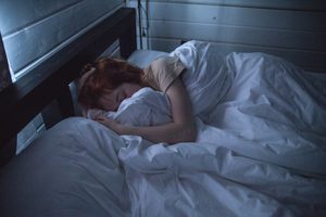 Сомнолог Бузунов назвал способы улучшить качество сна