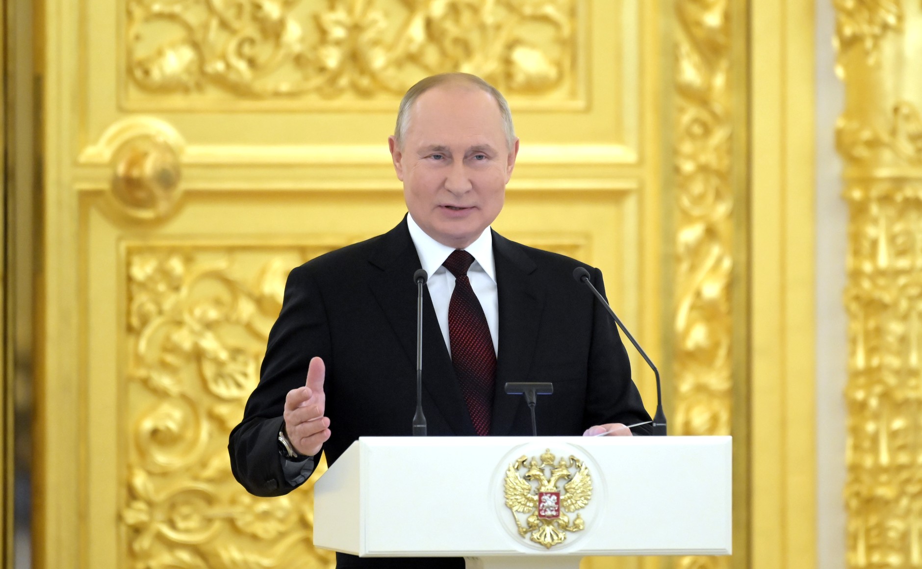 Путин поприветствовал участников и гостей турнира по самбо в Сочи