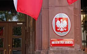 Польша обвинила российского консула в распространении ковида