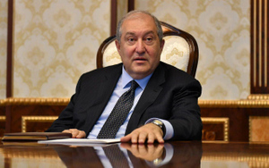Президент Армении вернулся к работе после медобследования