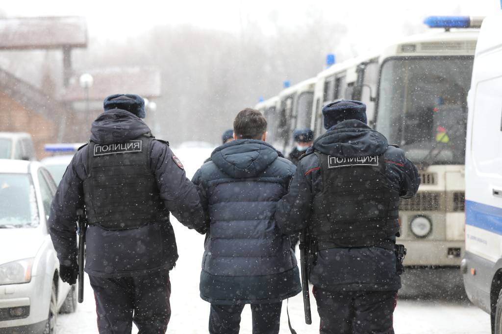 В МВД назвали число задержанных на форуме депутатов в Москве