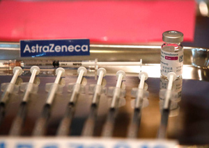 В Норвегии трое медиков попали в больницу после прививок вакциной AstraZeneca