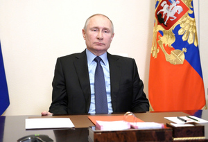 Путин заявил об отсутствии "критического всплеска" задержек зарплат даже на фоне пандемии