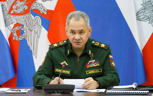 Шойгу заявил, что Россию беспокоит перемещение большого числа террористов в Афганистан