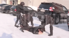 В Норильске силовики задержали тренера по дзюдо за пособничество террористам — видео