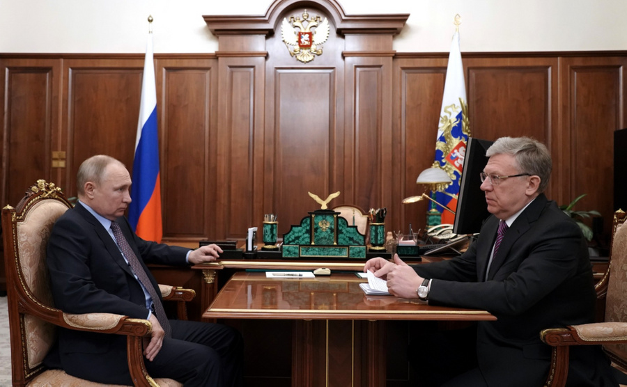 Президент Владимир Путин на встрече с председателем Счётной палаты Алексеем Кудриным. Фото © Kremlin.ru 