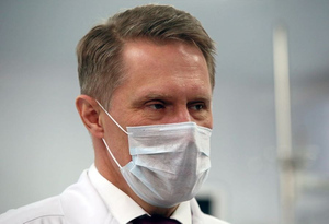 Мурашко заявил, что в России эпидемия коронавируса немного отступила