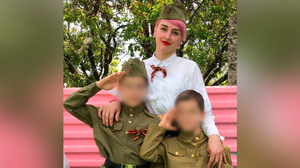В Дагестане суд вернул женщине детей, которых отобрали из-за татуировок и крашеных волос