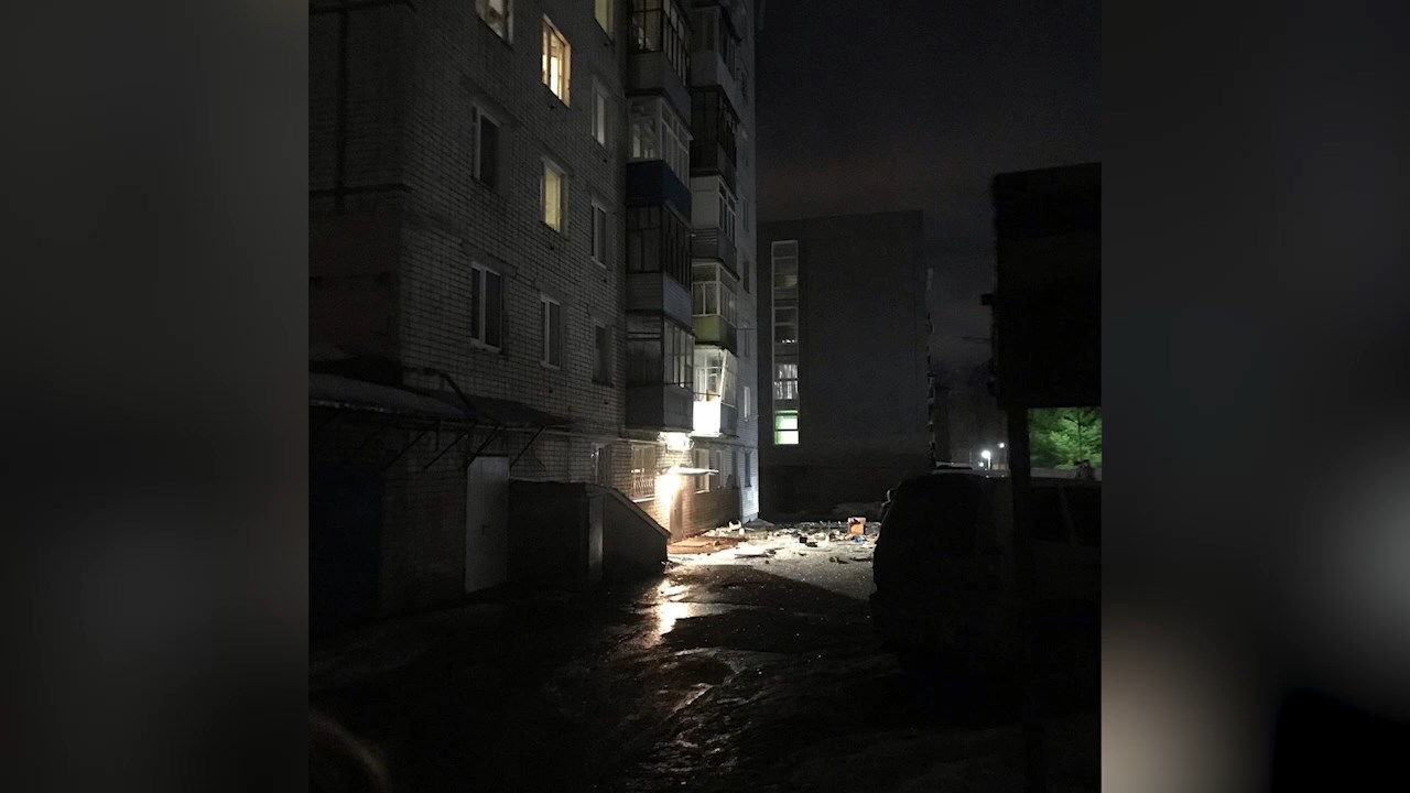 Один человек погиб, трое пострадали: в Зеленодольске прогремел взрыв в жилом доме