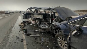 Искорёженные авто, трое погибших: страшное ДТП произошло под Красноярском — видео
