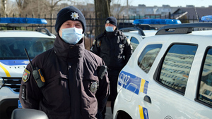 В Киеве полиция проверяет сообщение о "минировании" российского посольства 