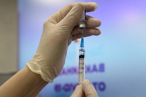 Завершилась вторая фаза исследований вакцины "Спутник лайт"
