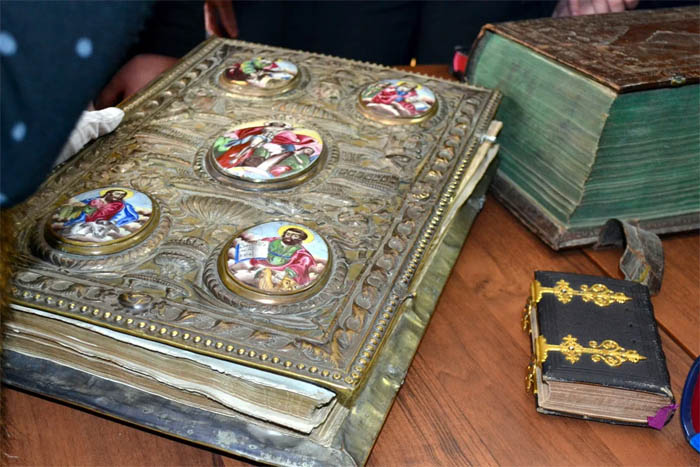 Книги из собрания Александра Ильина. Фото © kulturologia.ru