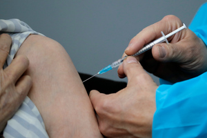 Госдеп США обвинил Россию в распространении дезинформации о вакцинах от коронавируса