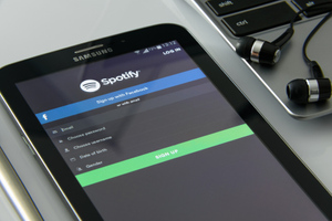 Spotify завёл личный кабинет на сайте Роскомнадзора по закону о "приземлении"