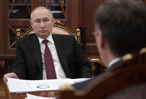 Путин призвал проводить декарбонизацию без ущерба для России
